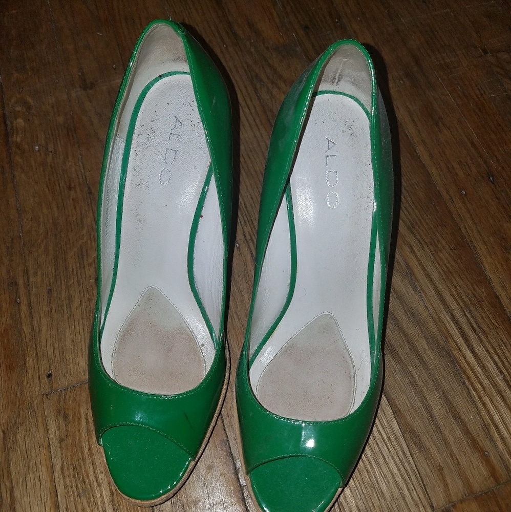wedge heels